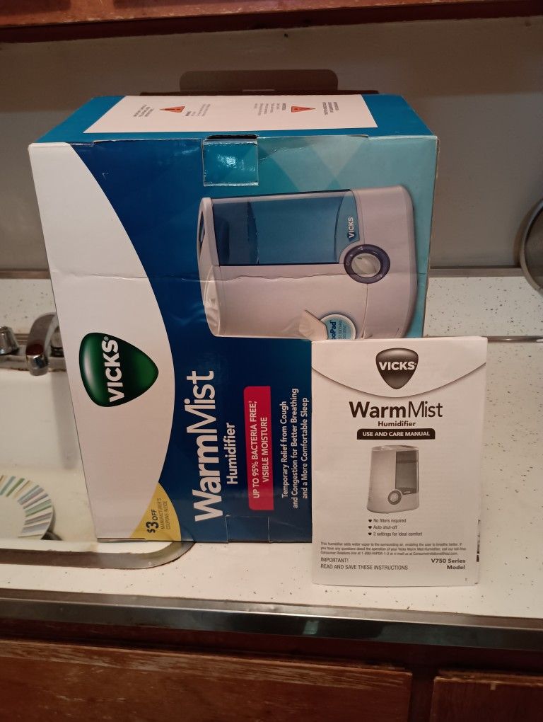 Vicks Warm Mist Humidifier - photo 3