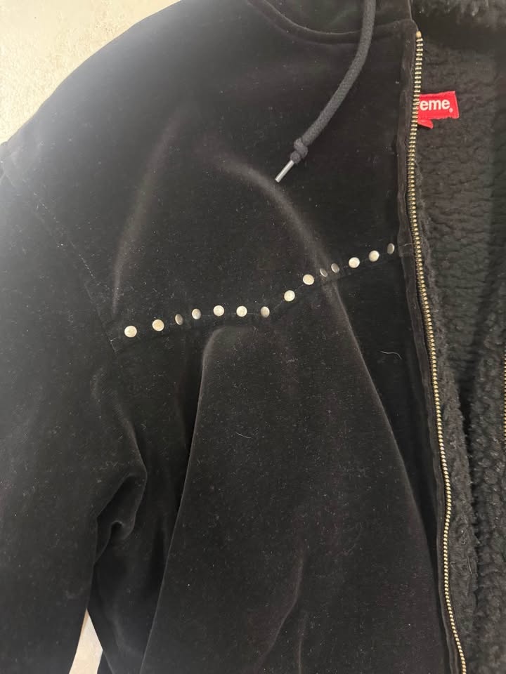 Supreme Studded Velvet Hooded Work Jacket (FW21) Size Large - photo 5