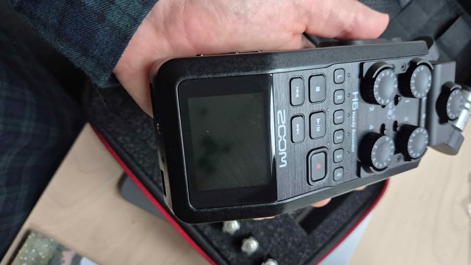 Zoom H6 4 channel audio recorder with hard case and wind sock - photo 5
