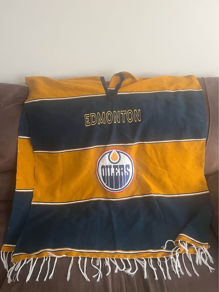 Oilers Poncho - photo 2