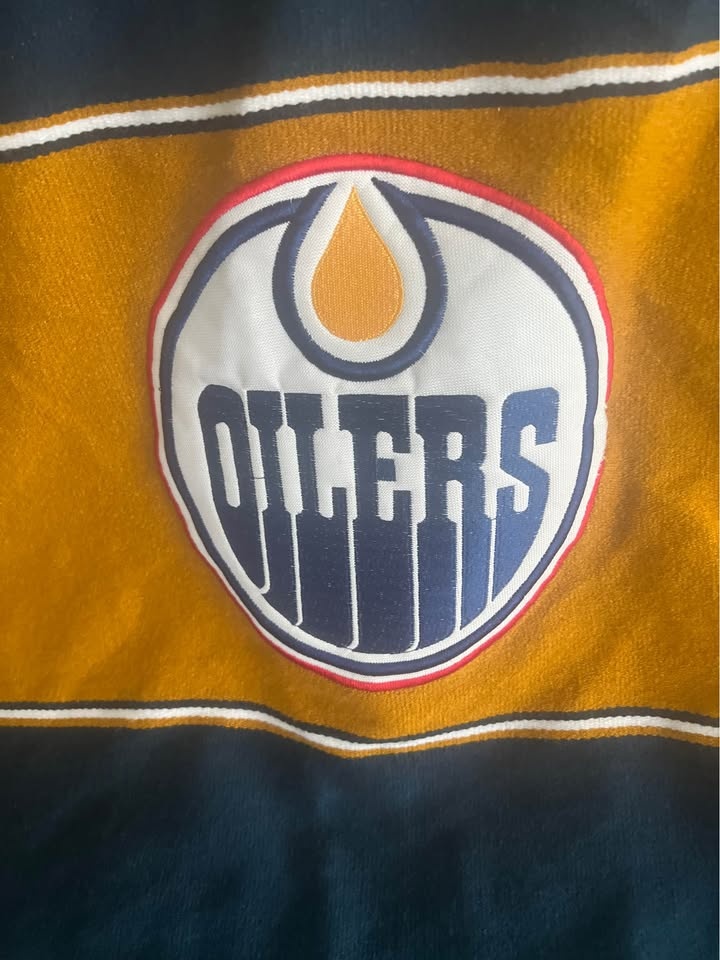Oilers Poncho - photo 3