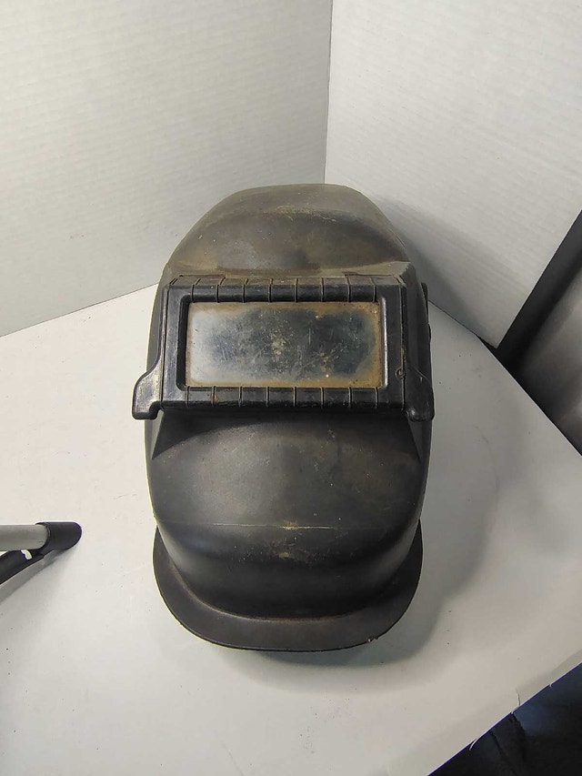 Welding mask