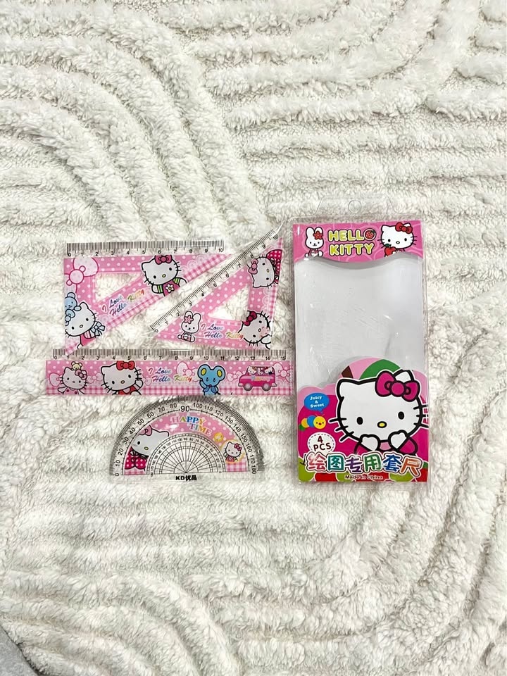 4-piece Hello Kitty ruler set