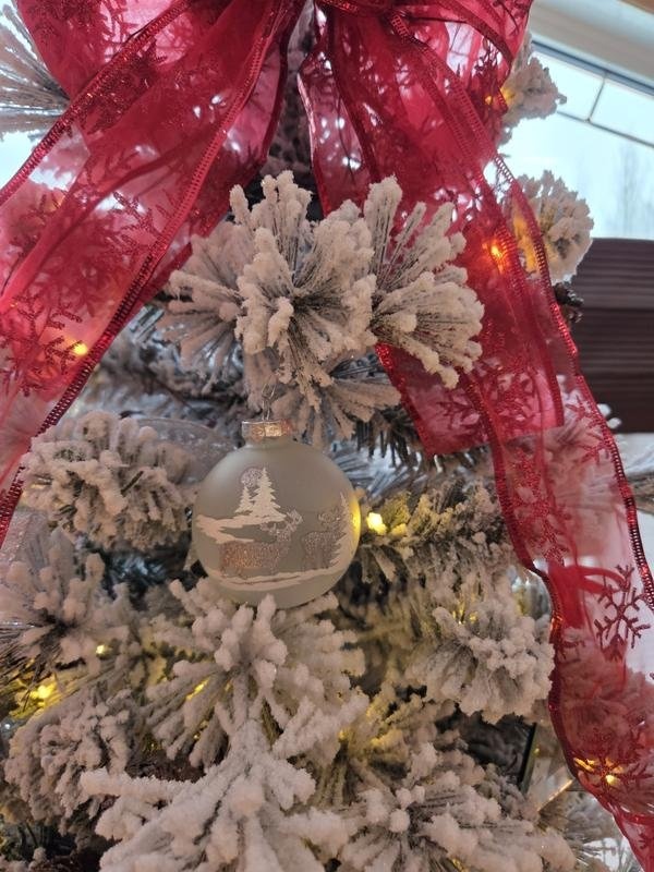 7.5ft. Flocked Pine Pre-Lit Christmas Tree - photo 2