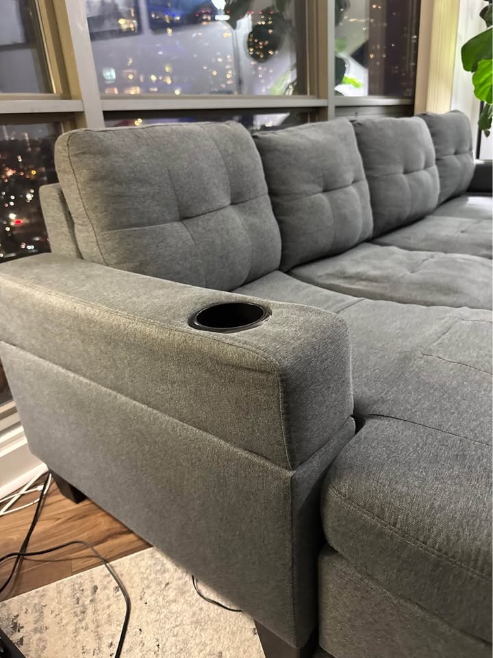Sofa sectional 4 seater 96” x 30” (58” with ottoman L section) - photo 3