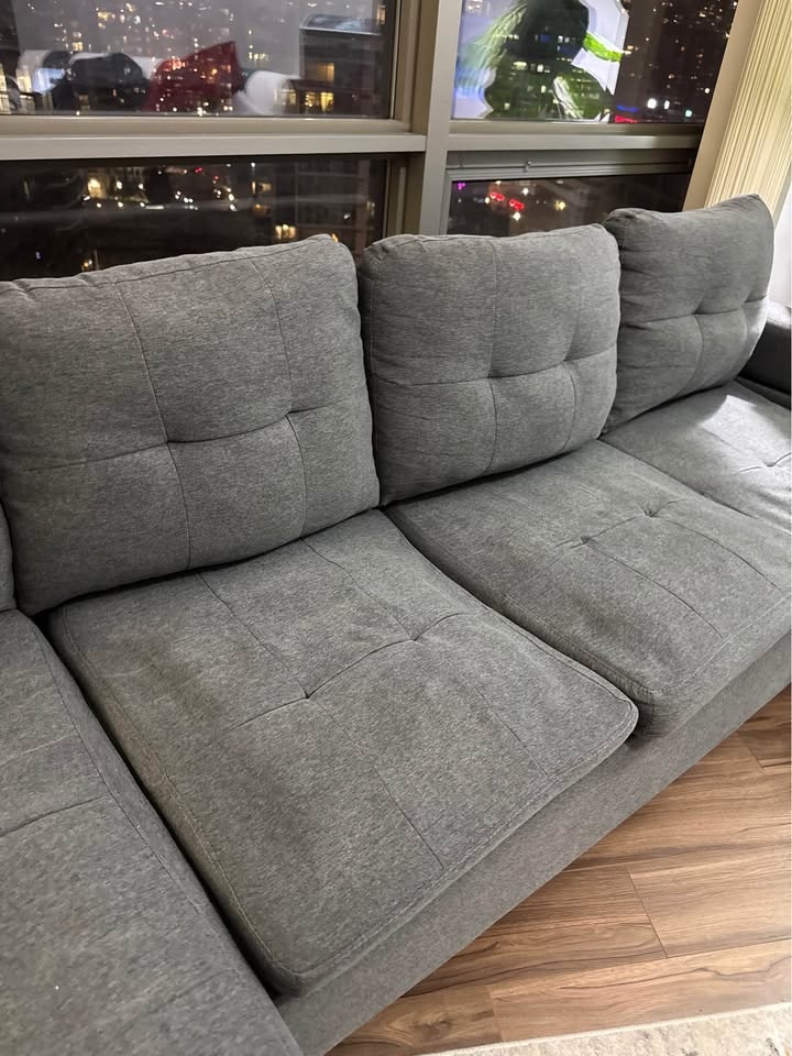 Sofa sectional 4 seater 96” x 30” (58” with ottoman L section) - photo 4
