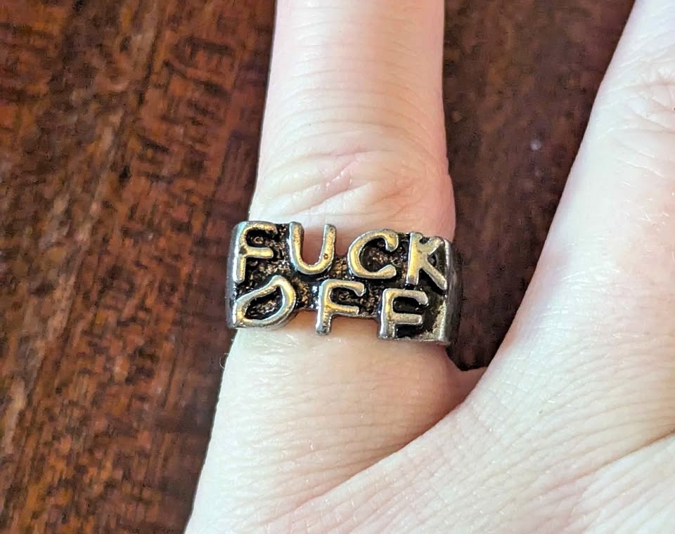 Awesome Novelty Statement Ring (See Pics!) Size: 5