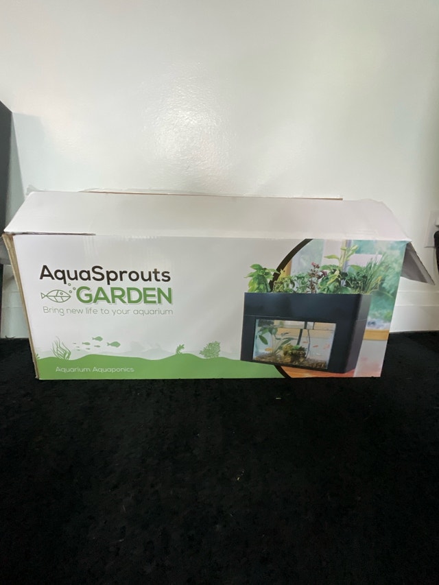 AquaSprouts Garden aquarium topper