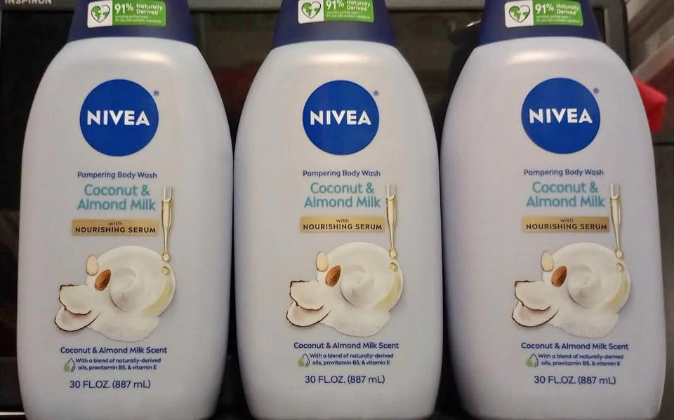 Nivea Coconut & Almond Milk Body Wash 3-pack thumbnail