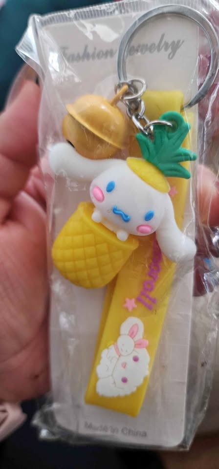 Cinamonroll keychain