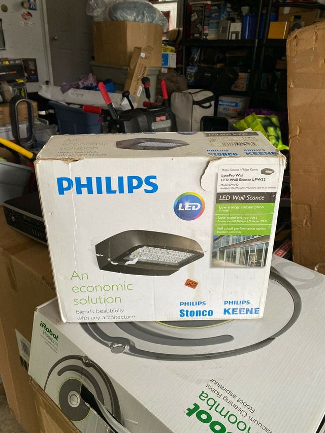 Philips led wall scone model LPw32
