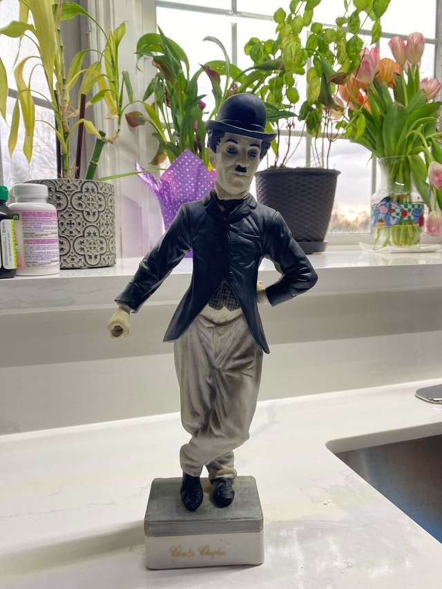 Charles Chaplin great entertainer series