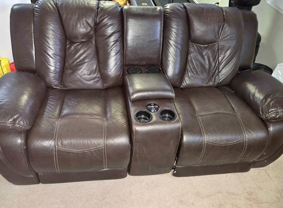 Reclining sofa set