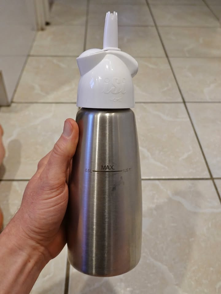 iSi 500mL Whipped Cream Dispenser