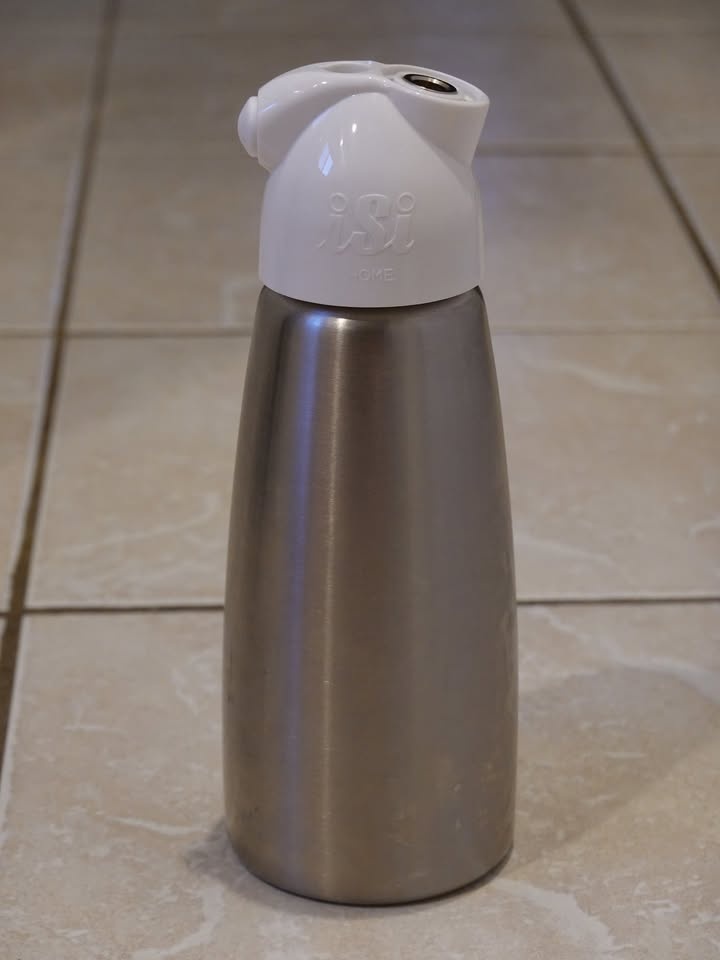 iSi 500mL Whipped Cream Dispenser - photo 2