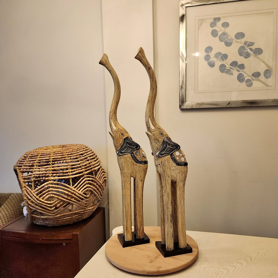 Elephants With Raised Trunk, Quantity 2, $15 each