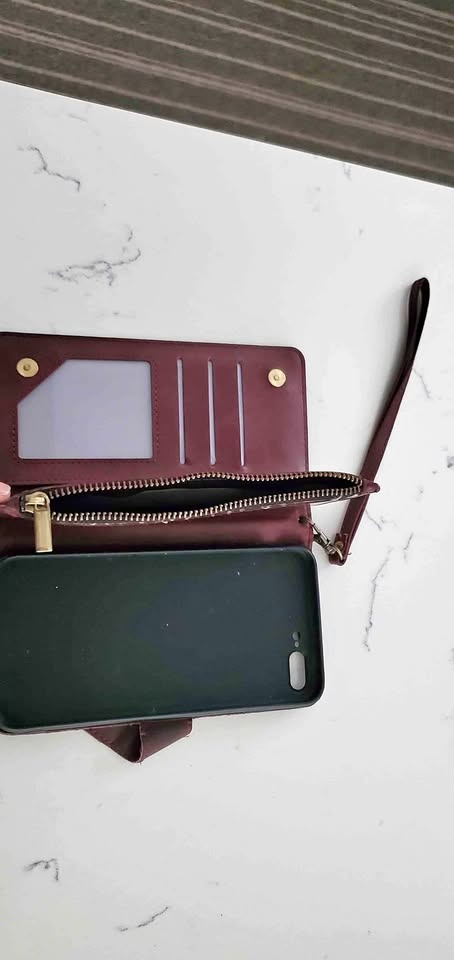 iPhone 7/8 Plus Wallet Case with Many pockets and options
