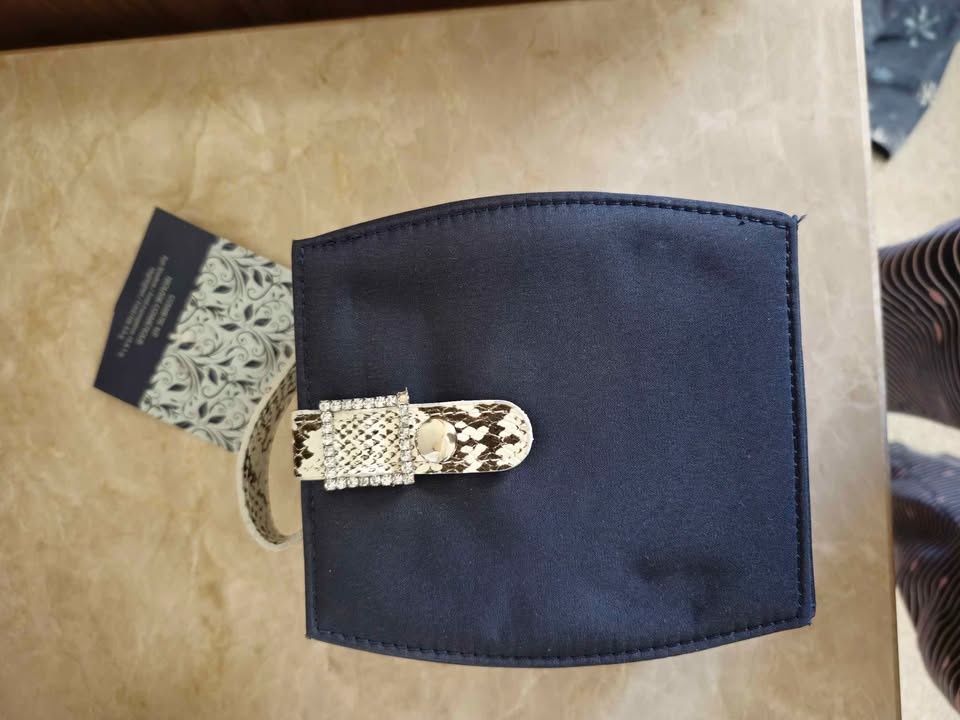 Cosmetic kit - photo 3