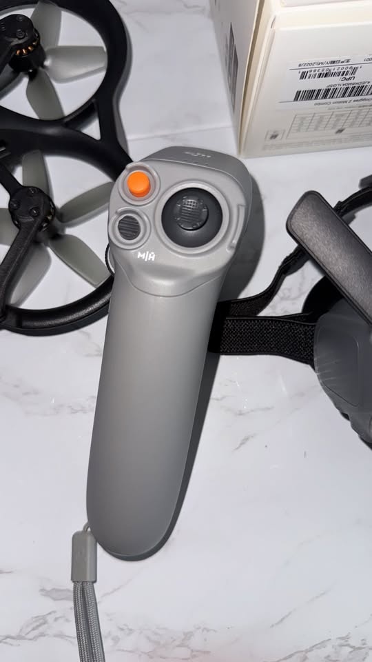 DJI Avata Pro-View Combo w/ Goggles 2 & 3 Batteries - photo 5