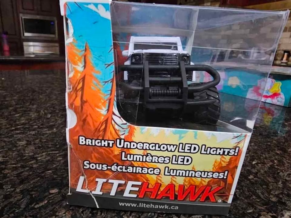 NEW LITEHAWK TRAILX RC TRUCK - photo 3