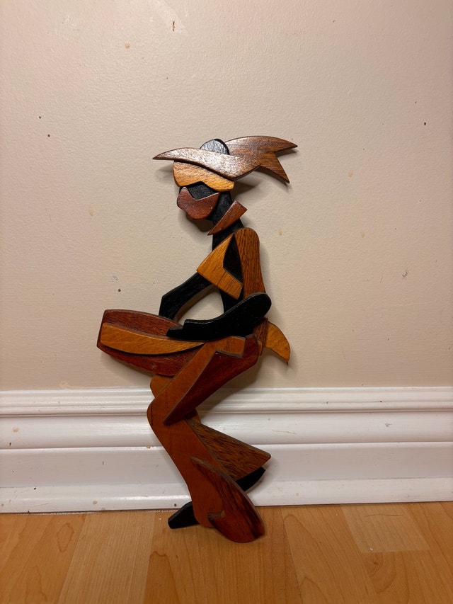 Abstract Wooden Wall Art – Mid-Century Modern Style