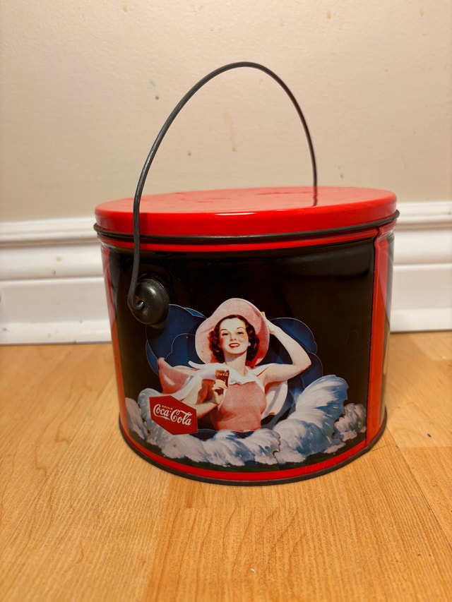 Coca-Cola Metal Bucket – Vintage-Style Decor - photo 4