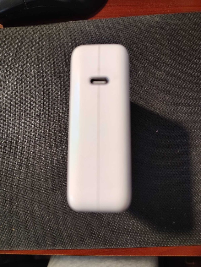 Apple 87W USB-C Power Supply - photo 3