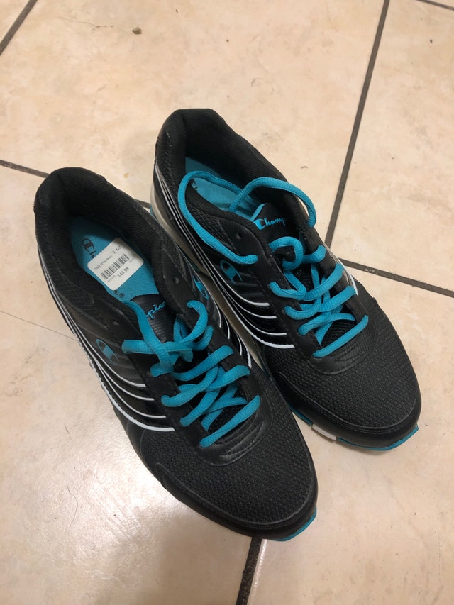 Champion shoes women’s size 7.5