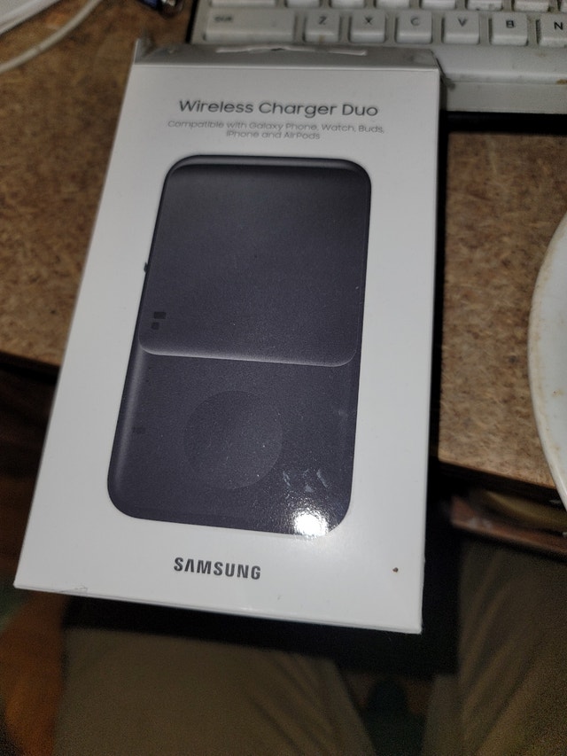 Samsung Wireless Charger Duo