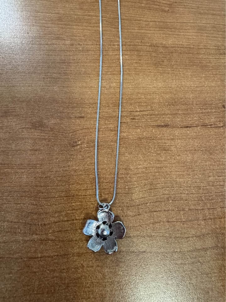 Blue Flower Jeweled Necklace - photo 2