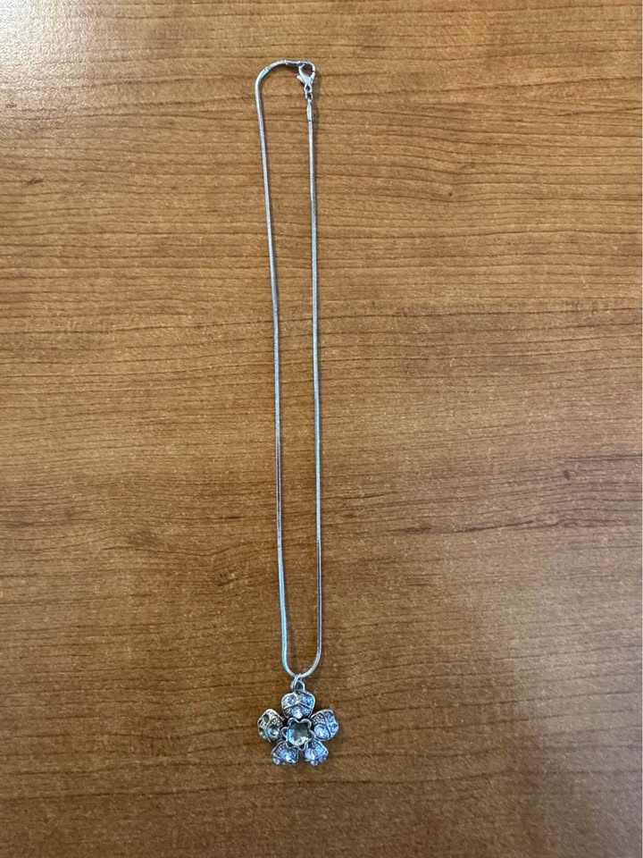 Blue Flower Jeweled Necklace - photo 3