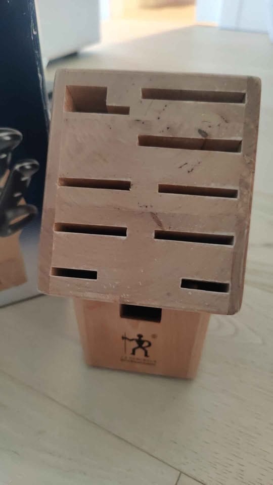 Wood knife block - photo 2