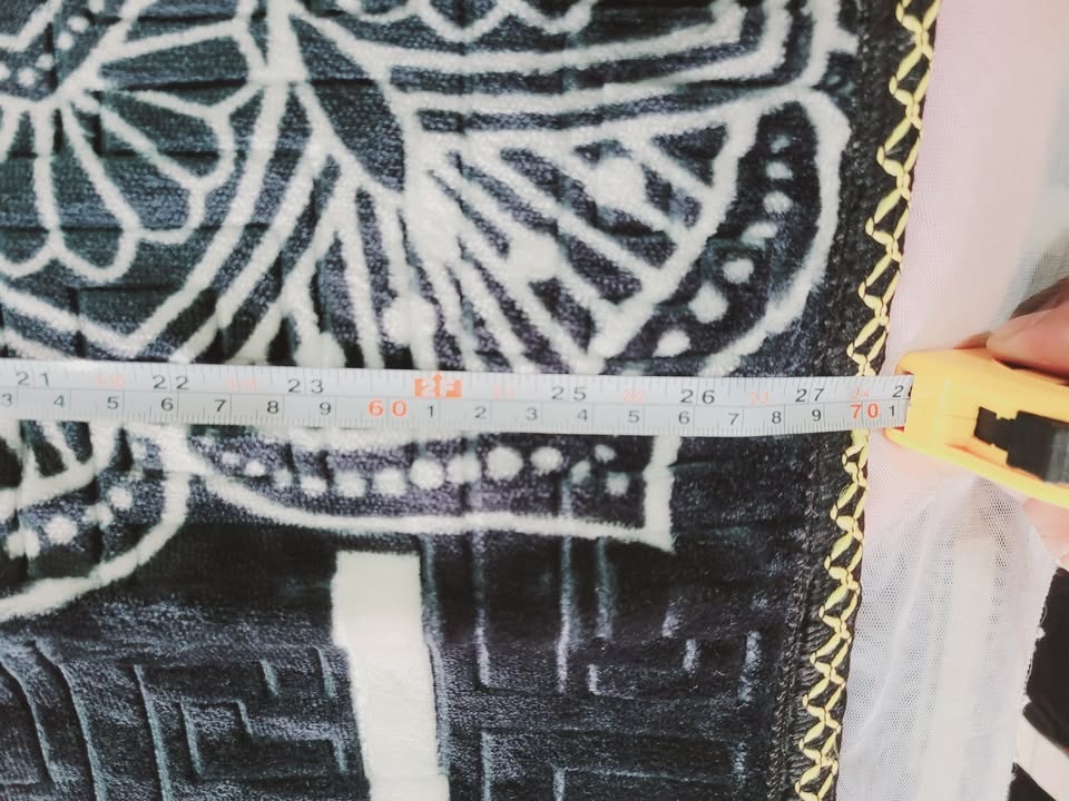 🕌✨ Luxurious Prayer Rugs – Only $20 Each! ✨🕌 - photo 3