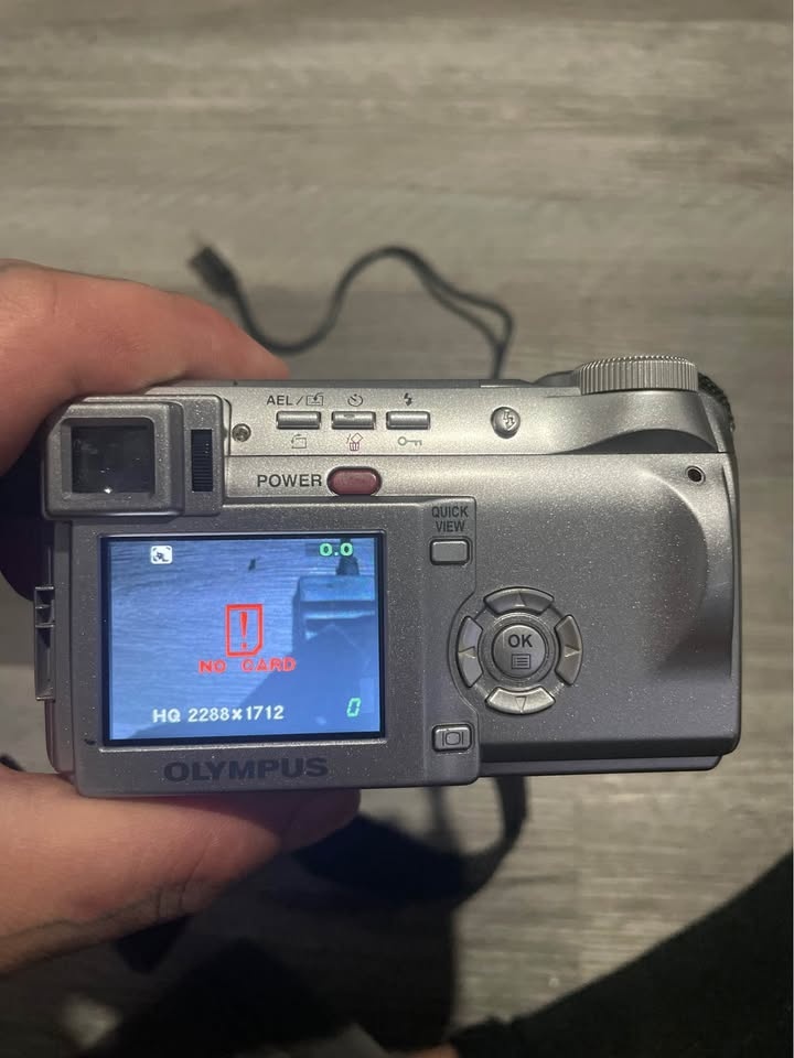 Olympus Camedia C-765 Digital camera! - photo 4
