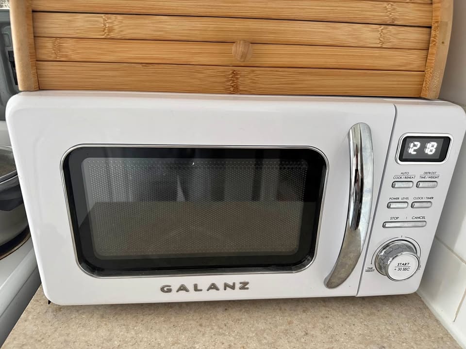 Galanz Microwave
