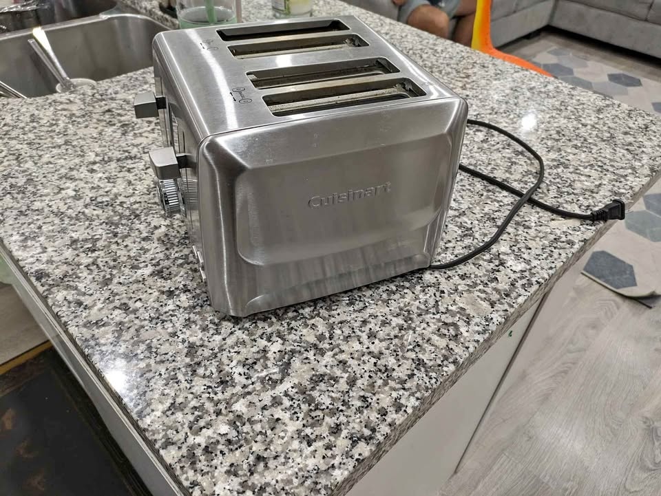 Cuisinart Precision setting 4-Slice Toaster