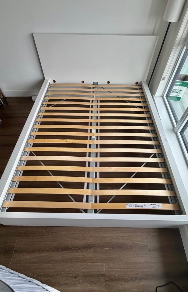 IKEA Malm White Queen Bed Frame Set - photo 2