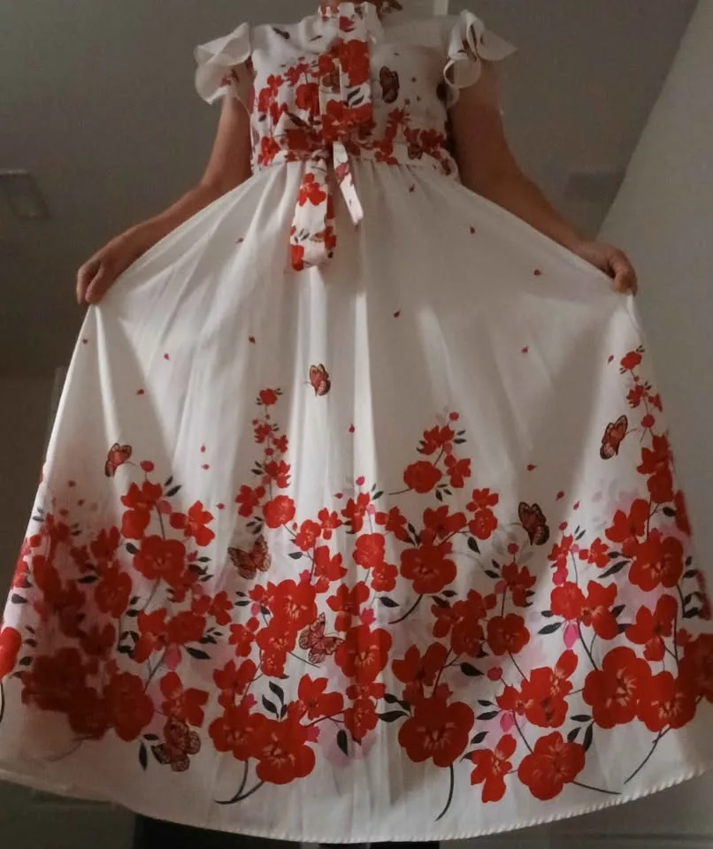 Summer Dress image indicator(2)