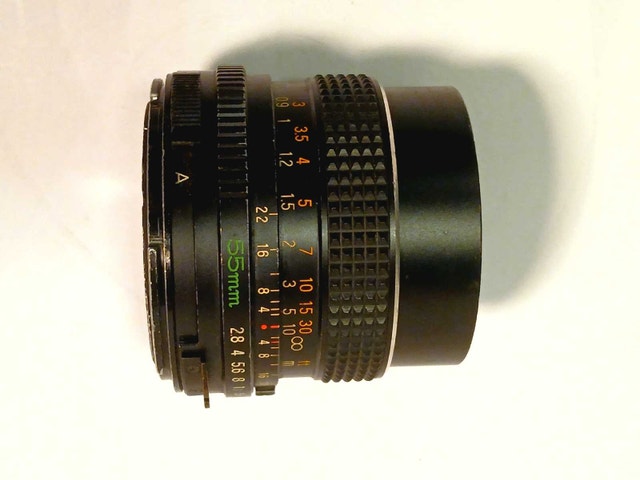 55 mm 2.8 lens for Mamiya 645
