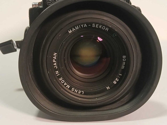 Mamiya 645 camera with 80mm lens - photo 5