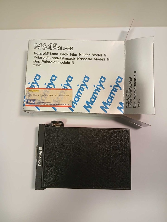 Mamiya 645 Polaroid Back model N