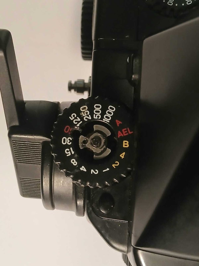 Mamiya 645 Pro Camera w 80 mm lens - photo 3