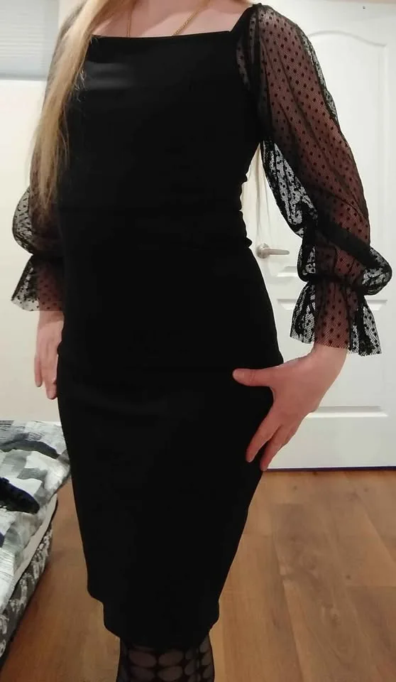 Elegant Black Dress – Size 1 🖤 image indicator(3)