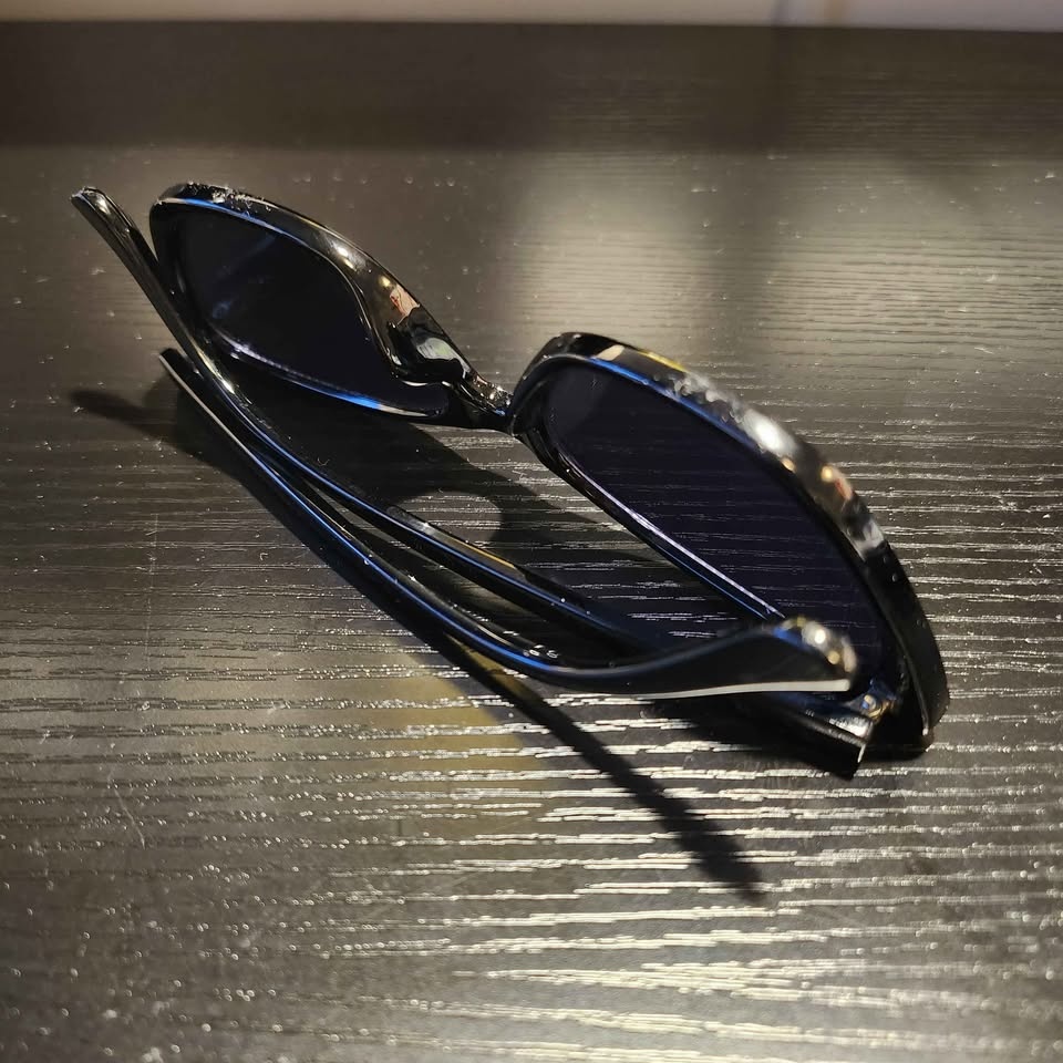 Cat Eye Sunglasses - photo 4