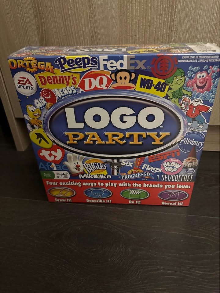 Logo Party Board Game - New - Never opened - photo 3