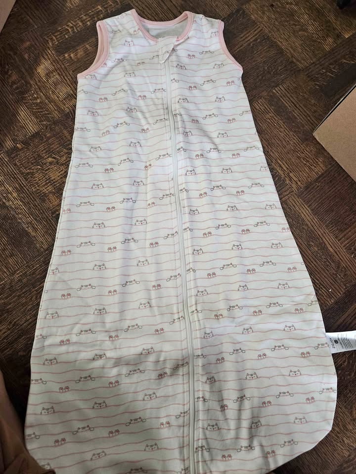 New sleeping bag 6-12 months M size