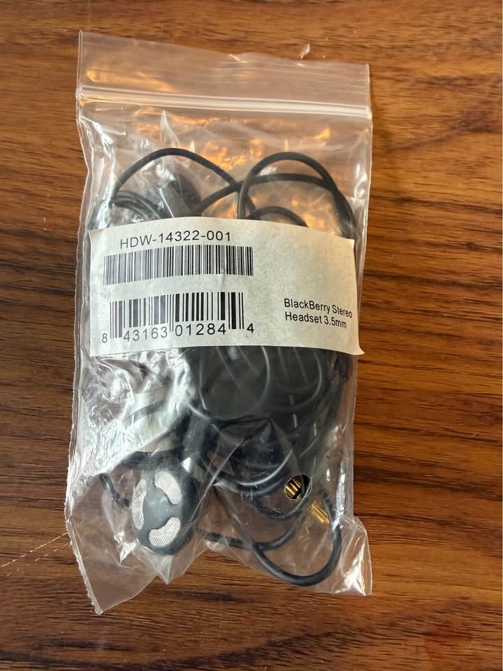 BlackBerry stereo headset 3.5mm - photo 4