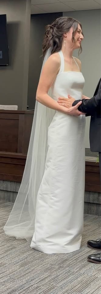 Floor Length Wedding Veil - photo 2