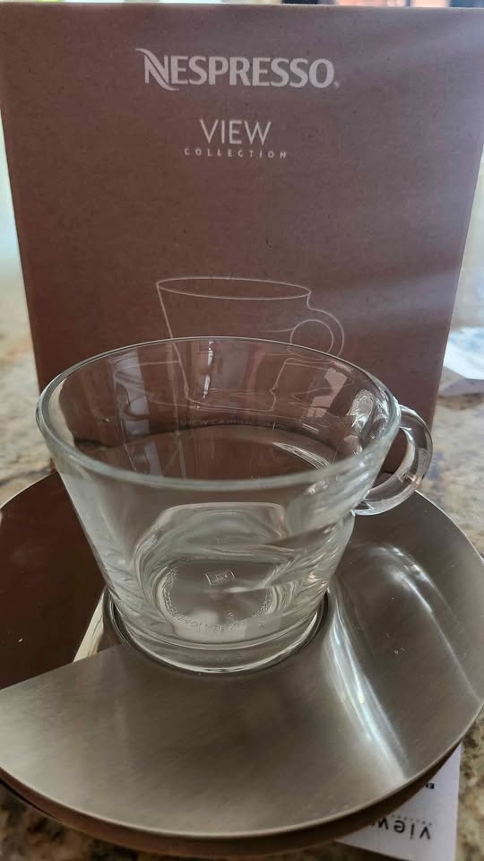 Nespresso view cappuccino set