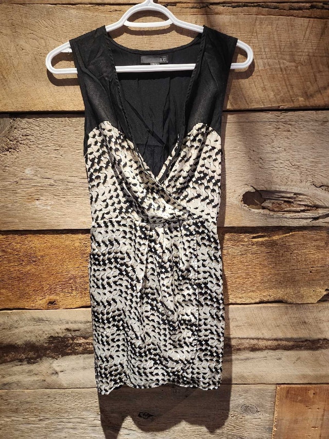 Forever 21 Dress size m - photo 2